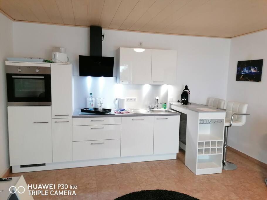 Haus Jaeger Ruheoase Im Gruenen Διαμέρισμα Lohfelden Εξωτερικό φωτογραφία